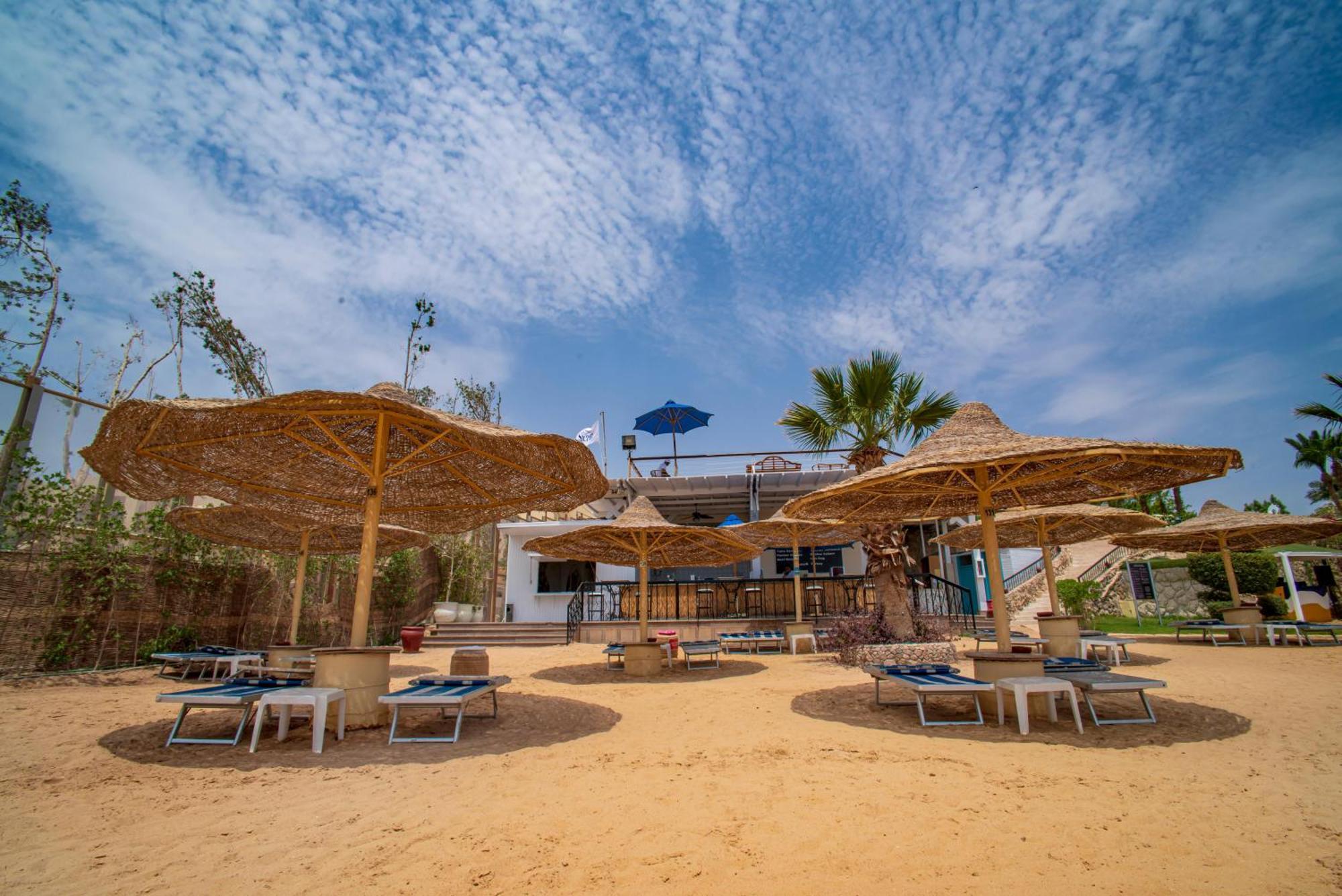 Sierra Sharm El Sheikh Hotel Exterior photo The beach at the resort