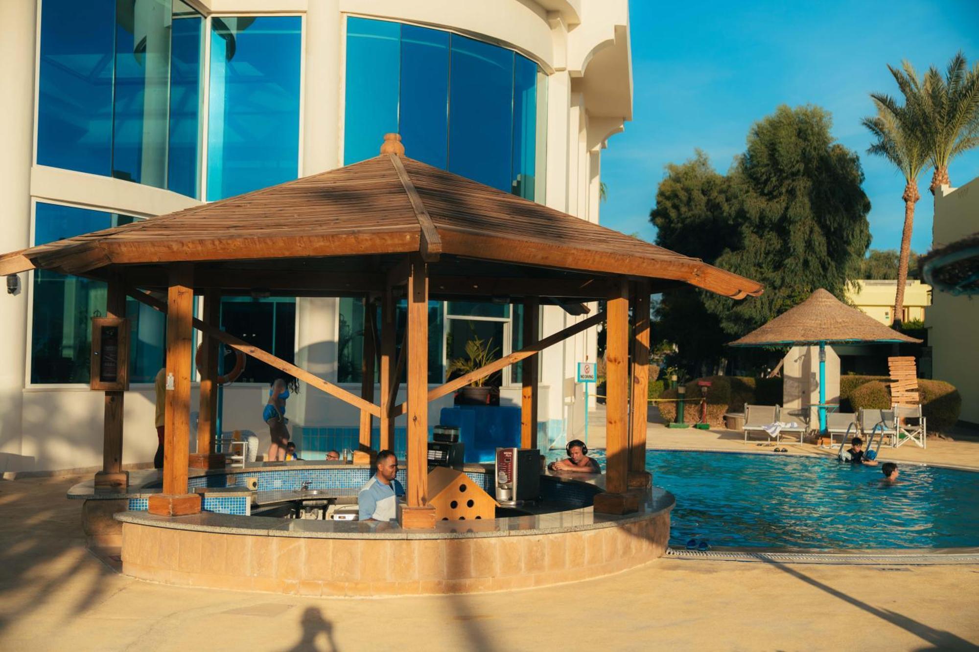 Sierra Sharm El Sheikh Hotel Exterior photo The swimming pool at the hotel